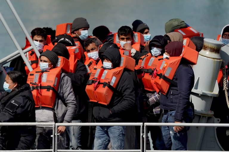 Refugees who came to study in Britain, 475 Nepalis sought asylum within a year
 — rohanmandal.com.np